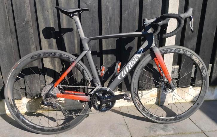 Wilier Cento 10 SL Disc 105Di2 Racefiets, Fietsen en Brommers, Fietsen | Racefietsen, Zo goed als nieuw, Overige merken, Meer dan 20 versnellingen