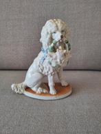 Vintage Porseleinen Poedel met Krans Beeldje, Ophalen