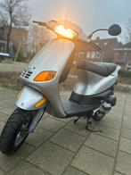 Piaggio Zip – Bouwjaar 1996 brommer, Fietsen en Brommers, Scooters | Piaggio, Ophalen, Zo goed als nieuw, Benzine, Zip