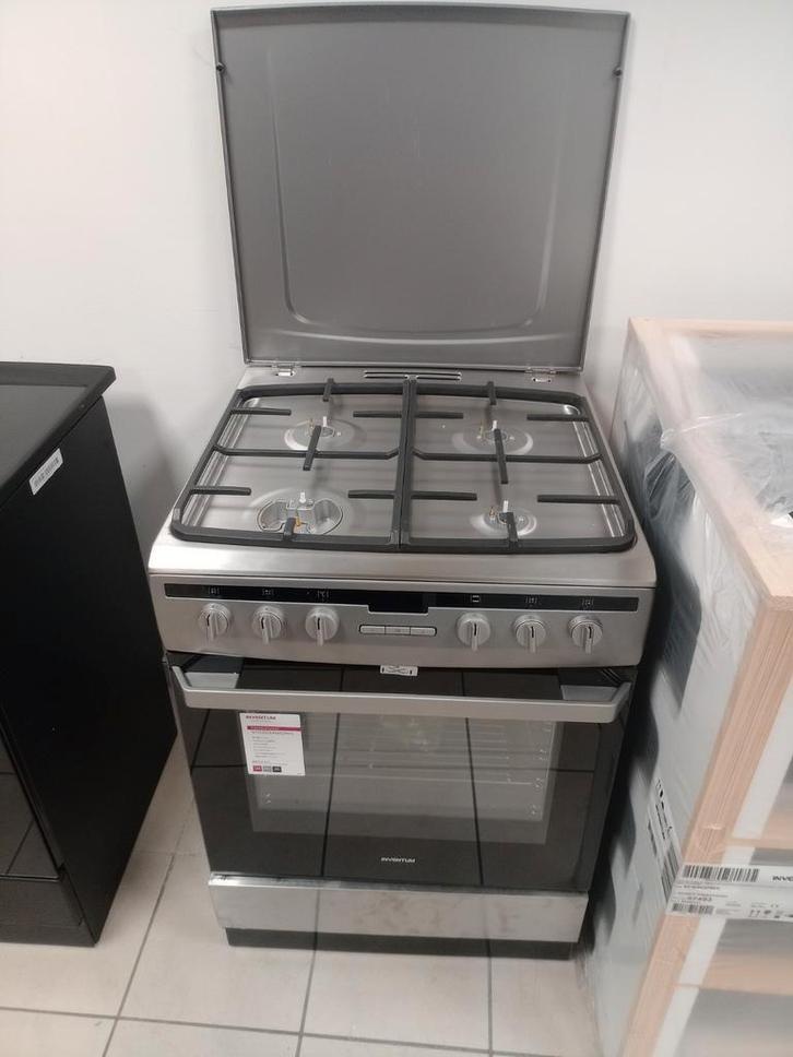 RVS Gasfornuis en ook een zwarte gasfornuis, Witgoed en Apparatuur, Fornuizen, Nieuw, Vrijstaand, Gas, 4 kookzones, Minder dan 85 cm