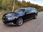 Volkswagen Passat 1.6 TDI Highline Variant 2015 Zwart, Auto's, 4 cilinders, 150 pk, Zwart, Origineel Nederlands