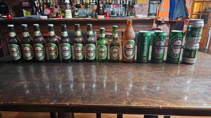 Diverse oude Heineken bier flesjes en blikjes., Verzamelen, Biermerken, Gebruikt, Flesje(s), Heineken, Ophalen