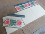 23 stuks Antieke randtegels met prachtige bloem en bies