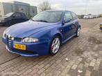 Alfa Romeo 147 3.2 V6 GTA, Auto's, Alfa Romeo, Voorwielaandrijving, Blauw, Leder, Bedrijf
