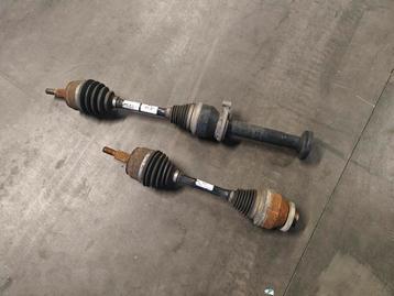 Vw T5 aandrijfassen 2.5 TDI beschikbaar voor biedingen