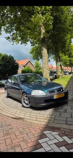 Honda Civic 1.5 I Vtec-e 1999 Groen, Voorwielaandrijving, 1493 cc, 4 cilinders, Origineel Nederlands