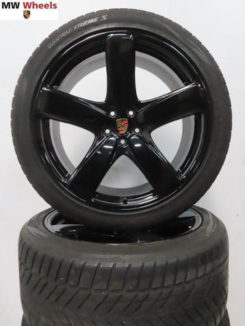 Originele Porsche Macan 21 inch velgen Classic winterbanden beschikbaar voor biedingen