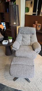 Verstelbare Fauteuil Caleb Met voetenbank – Taupe Showmodel!, JaRa, Metaal, Bornsestraat 31, Nieuw