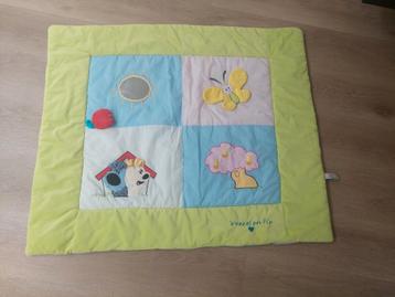 Speelkleed woezel en pip beschikbaar voor biedingen