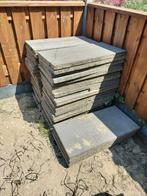 Gratis tegels ophalen in Hoogvliet, Tuin en Terras, Gebruikt, Ophalen of Verzenden, 10 m² of meer, Beton