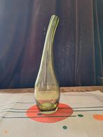 Olijfgroene vaas, Overige kleuren, Ophalen of Verzenden, Minder dan 50 cm, Glas