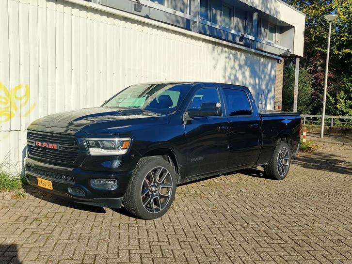 Dodge RAM 1500 Sport 2019 (extra lange uitvoering), Auto's, Bestelauto's, Particulier, Panoramadak, Dodge, LPG, Euro 6, Automaat