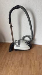Miele Stofzuiger 2200 W, Stofzuiger, Zo goed als nieuw, 2000 watt of meer, Ophalen
