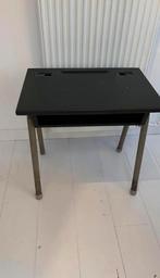 Vintage schooltafeltje, Kinderen en Baby's, Kinderkamer | Tafels en Stoelen, Ophalen of Verzenden, Gebruikt, Tafel(s)
