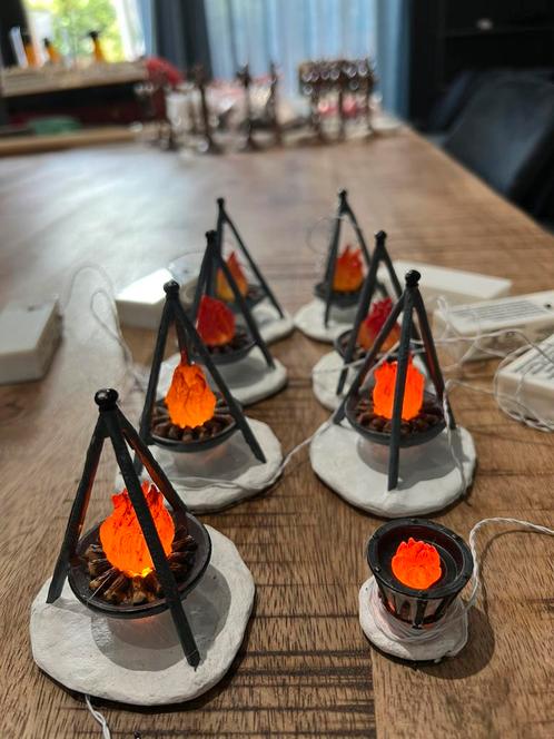 Verlichting miniatuur kerstdorp, waaronder kampvuren etc, Verzamelen, Efteling, Zo goed als nieuw, Ophalen of Verzenden