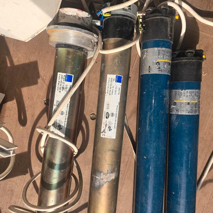 Zwaar motoren rolluiken voor garages, Doe-het-zelf en Verbouw, Rolluiken, Zo goed als nieuw, Minder dan 100 cm, Wit, Ophalen of Verzenden