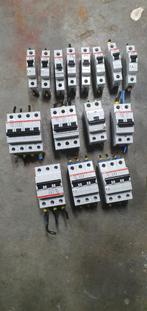 Diverse automaten  ABB, Doe-het-zelf en Verbouw, Elektra en Kabels, Ophalen of Verzenden, Zo goed als nieuw, Overige typen