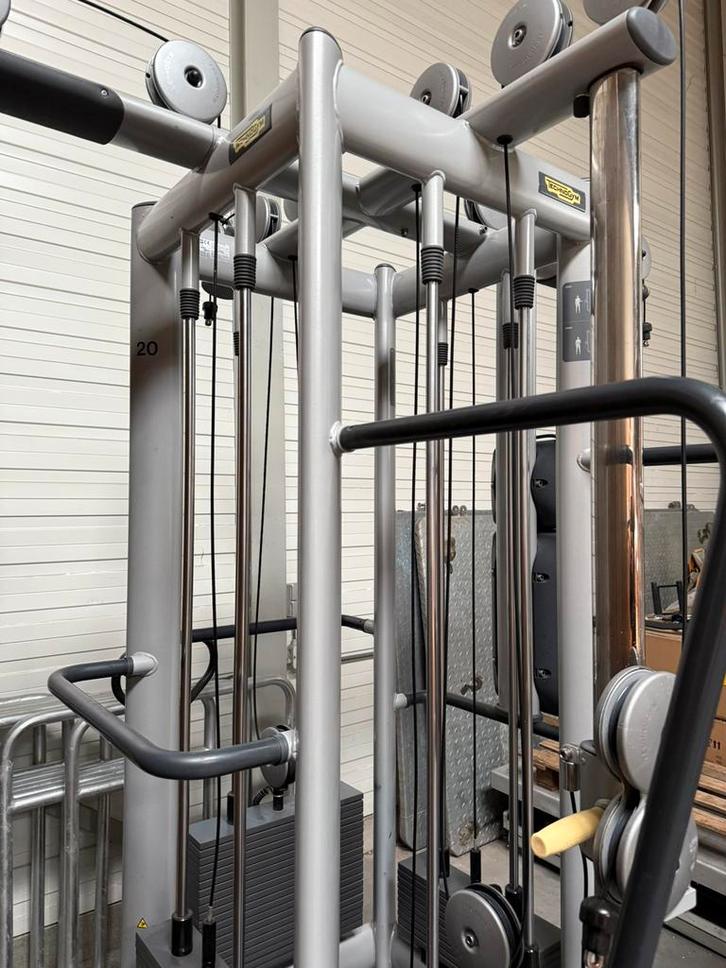 fitness technogym multistation compleet voor 2750 euro, Sport en Fitness, Fitnessmaterialen, Zo goed als nieuw, Overige typen