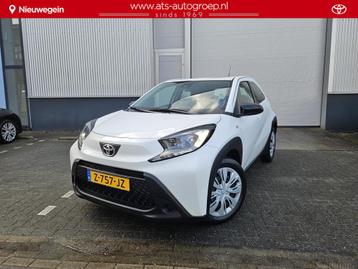 Toyota Aygo X 1.0 VVT-i S-CVT Play Automaat | slechts 8.500  beschikbaar voor biedingen