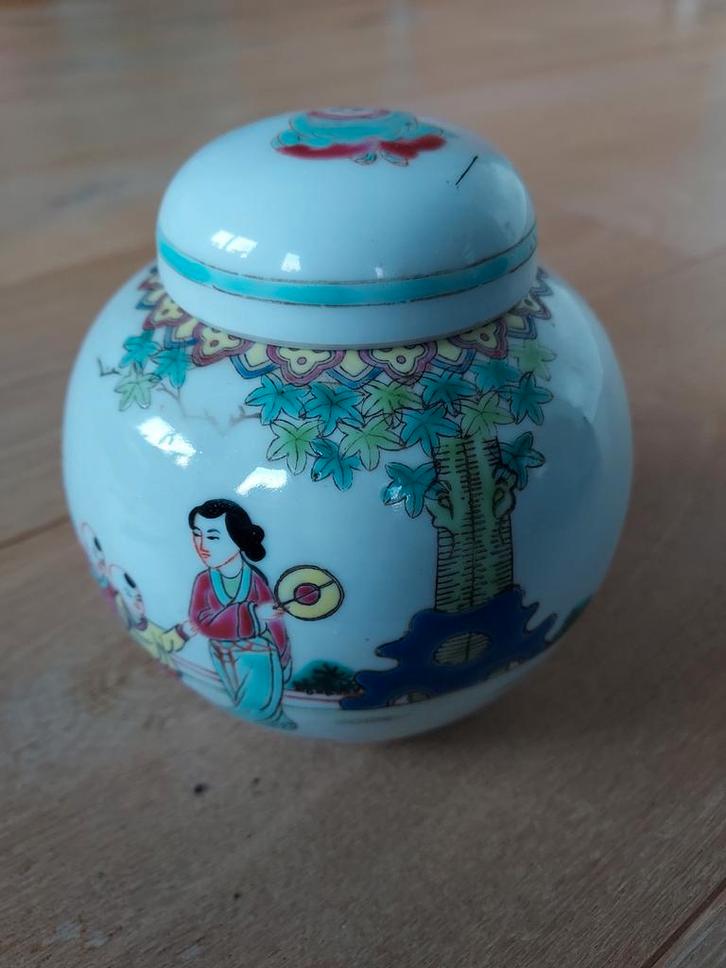 Chinees porseleinen gemberpot met dame en kinderen, Antiek en Kunst, Antiek | Keramiek en Aardewerk, Ophalen of Verzenden