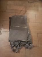 Grijze Marokkaanse Pompom Deken - Decoratie, Ophalen of Verzenden, Zo goed als nieuw