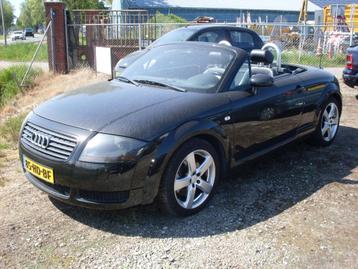 Audi TT 1.8 T Roadster Quattro 165KW 2001 Zwart CABRIOLET beschikbaar voor biedingen
