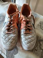 Nike voetbalschoenen, Gebruikt, Maat XS of kleiner, Schoenen, Ophalen of Verzenden