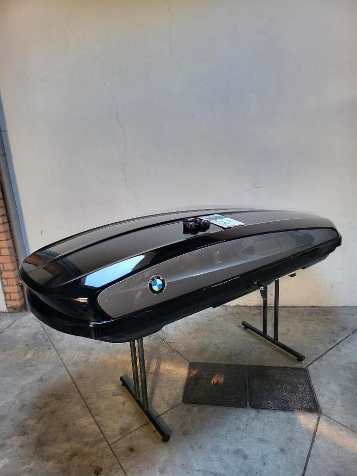 Dakkoffer BMW 420L Glanzend zwart-Titanium zilver logo BMW, Auto diversen, Dakkoffers, Zo goed als nieuw, Ophalen