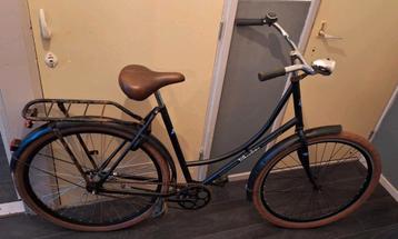 Omafiets met Terugtraprem  beschikbaar voor biedingen