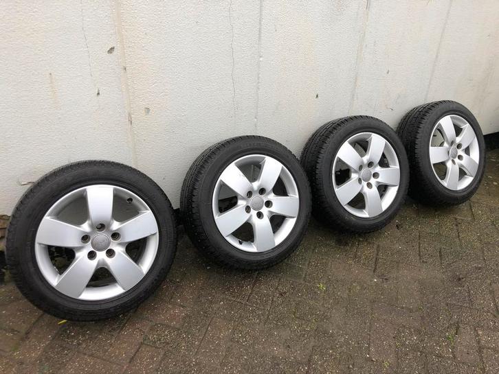Audi VW VAG Velgen + Winterbanden 205-55-16 5x112, Auto-onderdelen, Banden en Velgen, Banden en Velgen, Winterbanden, 16 inch