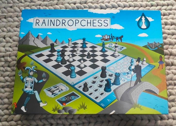 Raindropchess - Zo goed als nieuw!, Hobby en Vrije tijd, Gezelschapsspellen | Bordspellen, Zo goed als nieuw, Een of twee spelers