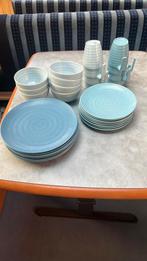 Melamine servies Flamefield 31 delig, Caravans en Kamperen, Kampeeraccessoires, Ophalen, Zo goed als nieuw