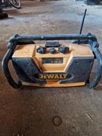 Te koop 2 dewalt radios, Ophalen of Verzenden, Zo goed als nieuw, Radio