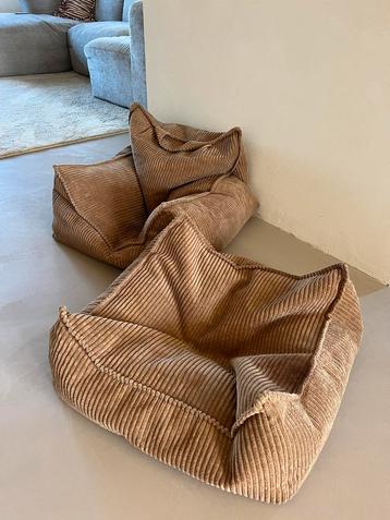 Beanbag en ottoman Wigiwama toffee amper gebruikt  beschikbaar voor biedingen