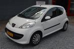 Peugeot 107 1.0-12V XS Airco Stuurbekrachtiging Jaar Garanti, Auto's, Peugeot, Voorwielaandrijving, Stof, Gebruikt, 4 stoelen