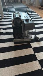 Nespresso DeLonghi nieuw melkreservoir, Ophalen, Gebruikt