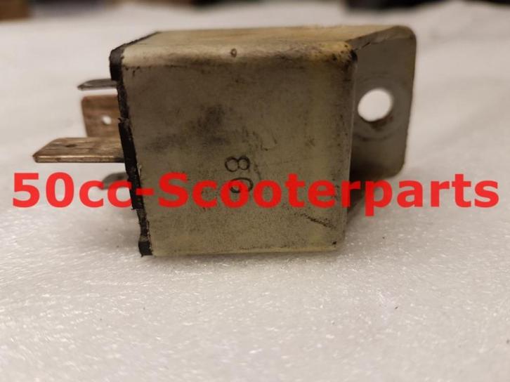 Startrelais Piaggio Liberty Post 58115R Gebruikt, Motoren, Tuning en Styling, Ophalen of Verzenden