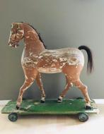 Oud brocant houten paard op wieltjes, Ophalen