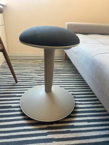 Ikea Nilserik verstelbare kruk beschikbaar voor biedingen