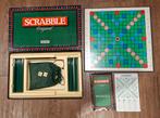 Scrabble compleet, Hobby en Vrije tijd, Gezelschapsspellen | Bordspellen, Ophalen of Verzenden, Zo goed als nieuw