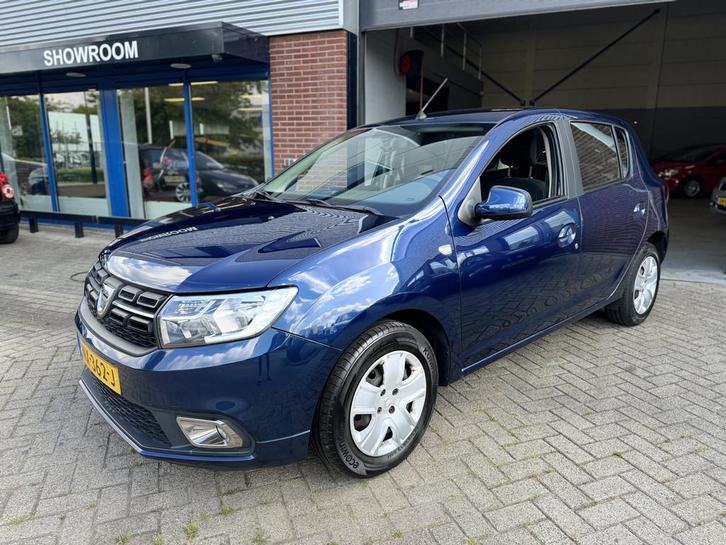 Dacia Sandero 0.9 TCe Laureate (bj 2017, automaat), Auto's, Dacia, Bedrijf, Te koop, Sandero, ABS, Airbags, Airconditioning, Alarm