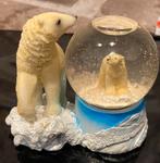 Sneeuwbol met ijsberen -, Diversen, Kerst, Ophalen of Verzenden, Zo goed als nieuw