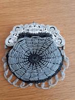 Kralen beursje met beugel zilver 1890 schoonhoven, Ophalen
