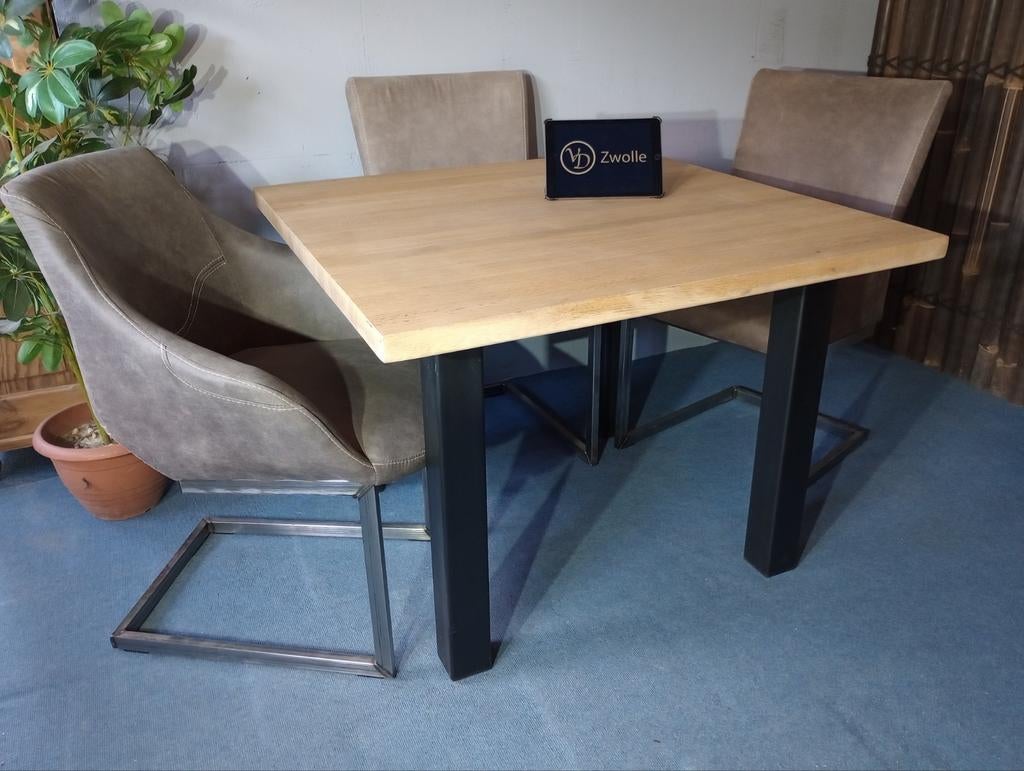 Tafel NIEUW vierkant 100x100 eiken industrieel #WINKEL#, Ophalen of Verzenden, Nieuw, Industrieel
