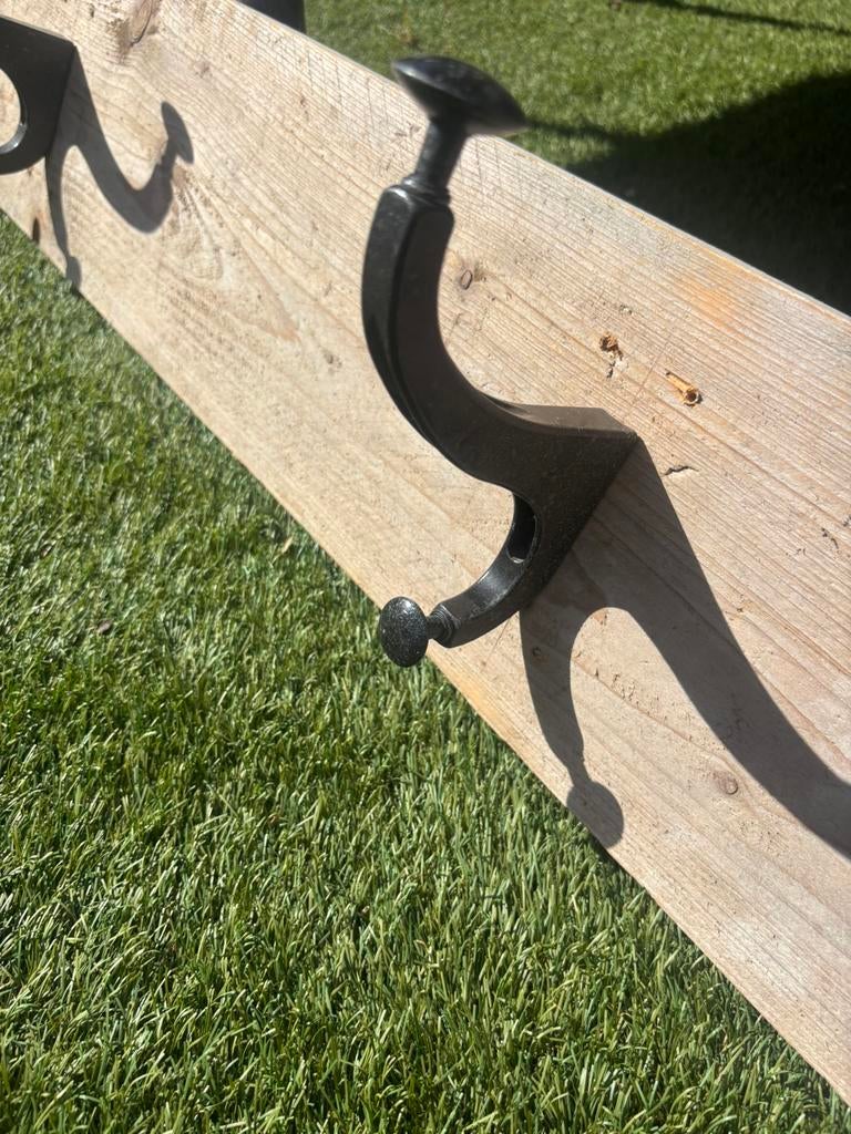 Wandplank met haken - kapstok, Zo goed als nieuw, Minder dan 100 cm, Hout, Ophalen