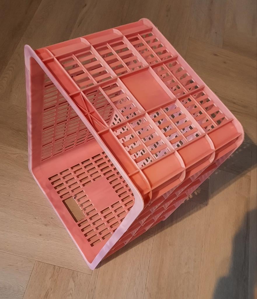 Mooie roze fietskrat - basil, Fietsen en Brommers, Fietsaccessoires | Aanhangers en Karren, Gebruikt, Overige typen, Ophalen