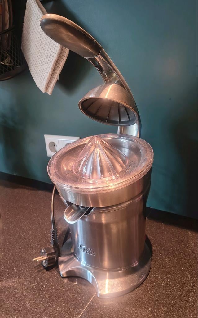 Solis rvs pro citruspers elektrisch, Witgoed en Apparatuur, Juicers, Ophalen of Verzenden, Gebruikt, Elektrisch, Citruspers
