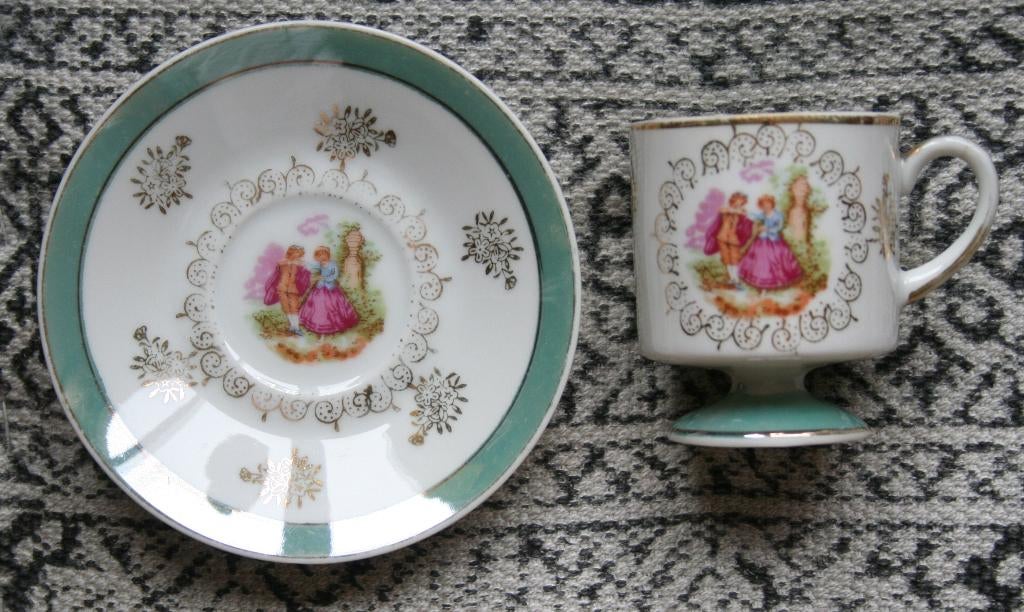 VERSAILLES porselein Kop en schotel, Verzenden, Zo goed als nieuw, Porselein, Kop en/of schotel