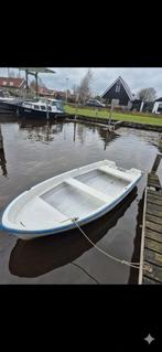 Polyester boot 4 meter met buitenboordmotor 4 pk 2 takt yama, Watersport en Boten, Gebruikt, Tot 10 pk, Ophalen of Verzenden, 3 tot 6 meter