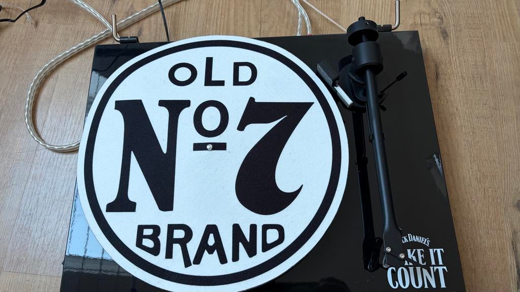 Pro-ject T1 BT Jack Daniels Platenspeler + Ortofon 20, Audio, Tv en Foto, Platenspelers, Zo goed als nieuw, Platenspeler, Overige merken